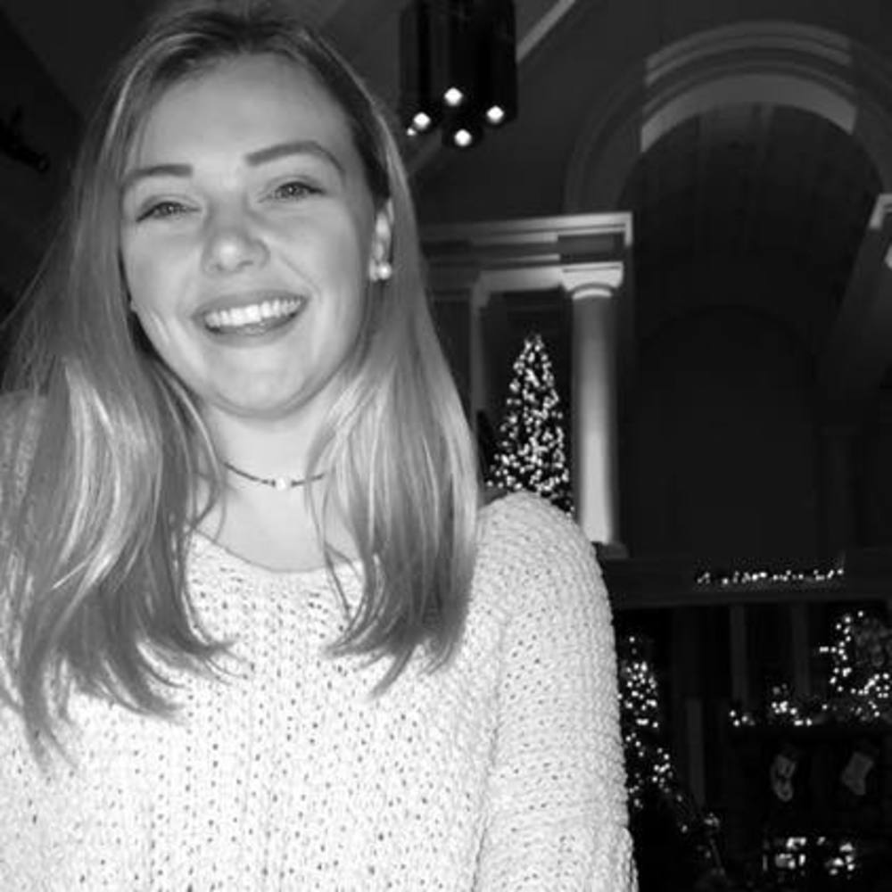 Meet your Posher, Ashley